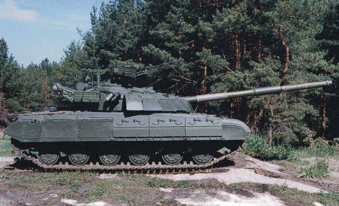         В 1974-1979гг в ХКБМ параллельно с конструкторским сопровождением серийного производства танков Т-64А, а в последствии Т-64Б и Т-64Б-1, проводились ОКР по разработке моторно-трансмиссионного отделения с новым, более мощным двигателем 6ТД для серийных танков Т-64А, Т-64Б и Т-64Б-1. В 1975 году был разработан технический проект танка, оснащенного новым МТО, а в феврале 1976 года 