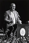 Bob Lanier.jpg