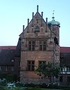 Tucherschloss Nordfassade.JPG