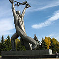 Monument3.jpg