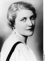 Bundesarchiv Bild 183-R22014, Magda Goebbels.jpg