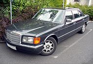 Mercedes-Benz W126.JPG