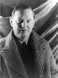 Evelynwaugh.jpeg