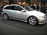 Mercedes-Benz R-Class-AMG Side-view.JPG