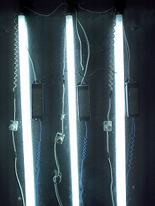 Fluorescent light bulbs 09.JPG