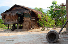 Raglai house.jpg