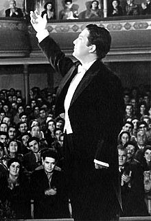Rashid Behbudov 2.jpg