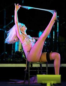 Striptease.jpg
