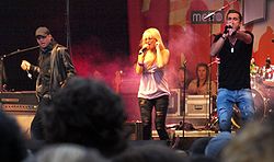 фото