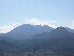 Siding Spring from Belougery Split Rock.JPG