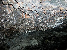 Gruta das Torres Lavacicles.JPG