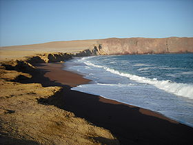 Paracas - Playa Roja3.JPG