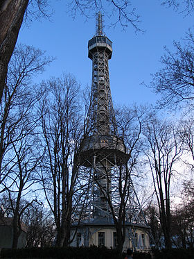 Praha Petrjinska bashnya.JPG