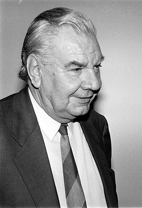 Рене Монори