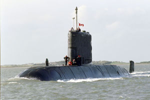 HMCS Windsor SSK 877.jpg