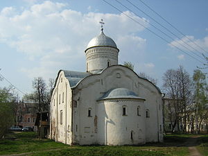 Вид на церковь с юго-восточной стороны. 2006 год