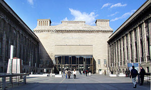 Pergamonmuseum_Front.jpg