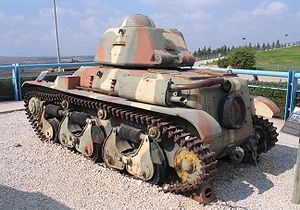 Renault-R-35-latrun-4.jpg