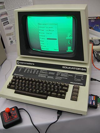 Educator64, на экране операционная система Contiki