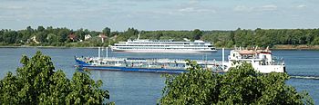 Shipping on the River Volga..jpg