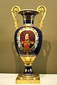 Vase portrait louvre.JPG
