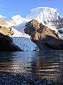 Berg Lake - Mount Robson.JPG