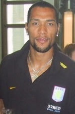 Файл:Carew.jpg